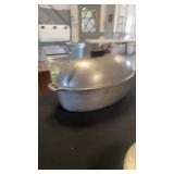 Aluminum cookware roaster