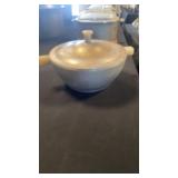 Vintage hammered aluminum club pot