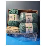 Yarnspiration Bernat blanket