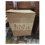 Straw basket