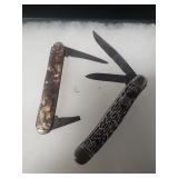2 pocket knives