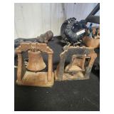 Cast iron bookends