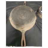 Griswold cast iron skillet