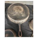 Cast iron skillet