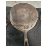 Wagner Ware cast iron skillet