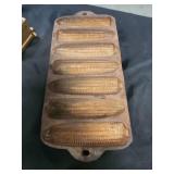 Cast iron cornbread mold