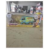 The Mystery Machine with Shaggy & Scooby-Doo