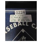 Binder0224 15 pages of MLB cards