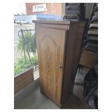 Single door storage cabinet