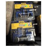 2 pipe clamps