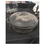 Cast iron Dutch oven