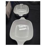 2 small Corning Ware dishes