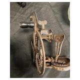 Vintage cast iron Apple peeler