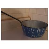vintage blue and white swirl graniteware