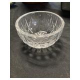 Glass bowl