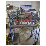 Scaffolding with 1 walk plank
