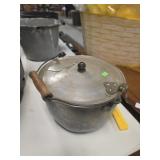 Vintage aluminum pot with lid
