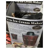 Ice cream maker