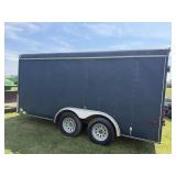 16 ft enclosed trailer 1998 has title