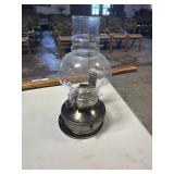 Oil lamp