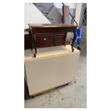 Piano bench