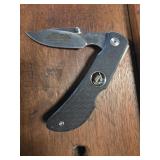 Outdoor edge pocket knife