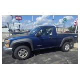 2005 Chevy Colorado manuel 5 speed 223,699 miles