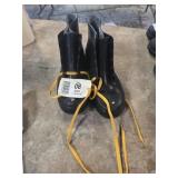 New size 8 onguard steel toe rubber boots
