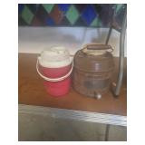 2 water jugs