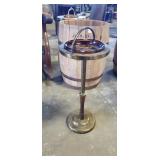 Ashtray stand 23