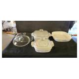 Baking dishes with assorted lids