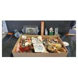 Glass figurines, plate, paperweight and stamp pad
