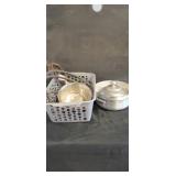 Metal pot, heated bowl and extension cord