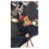 Metal art cat. Mirror tin