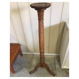 Wood Spiral Pedestal