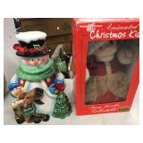 Snowman Cookie jar, Caroler