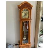 grandmother clock
