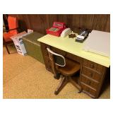 Desk and chair 