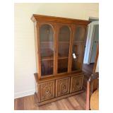 Oval Dining Room Table w/ (4) Chairs & China Cabinet