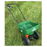 Scott’s EdgeGuard Mini Seeder