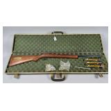 Daisy Heddon VL .22 Caliber Air Rifle with Case & Ammunition