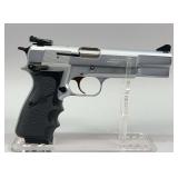 Browning  .40 S&W   Pistol  2W5NV62957