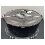 Lodge Cast Iron Dutch Oven