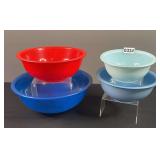 Pyrex Mixing Bowl Set