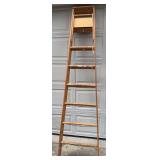 8’ Wooden Step Ladder