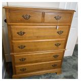 Bassett 5 Drawer Dresser
