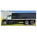 2000 International Grain Truck