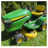 John Deere X370 Lawn Mower & Bagger, 42” Deck, 18.5 HP Engine