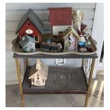 Birdhouses & Patio Decor with Table
