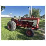 International 2504 Utility Diesel   (runs good)